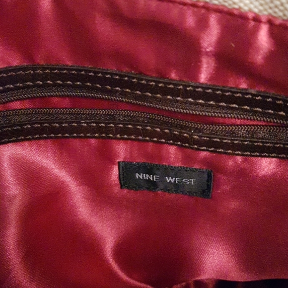 Purse - Picture 3 of 3